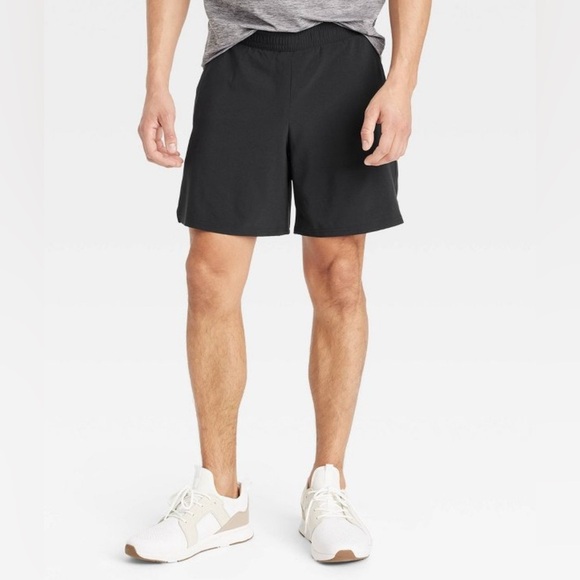 All in Motion Men’s 9” Soft Stretch Shorts Black Side Small Side Pockets NWT - Picture 1 of 11